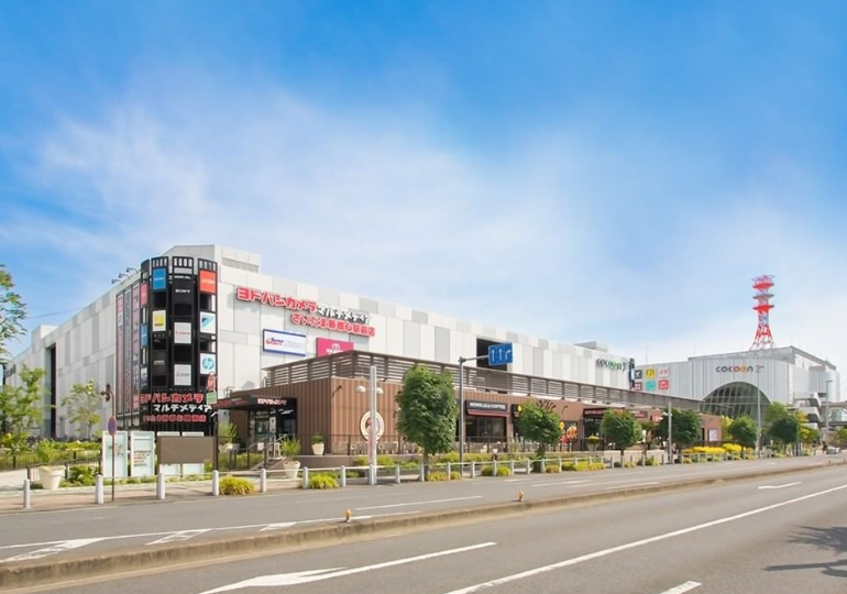ヨドバシカメラ　コクーン