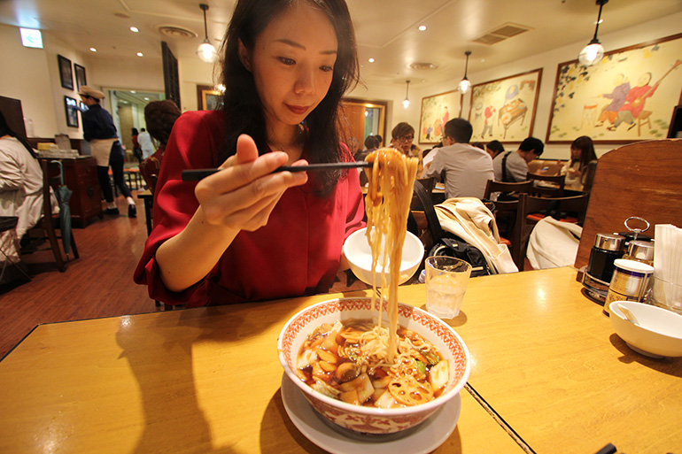 紅虎 餃子房 池袋店