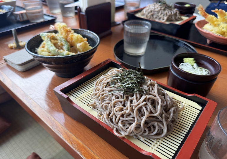 天然温泉 満天の湯　そば
