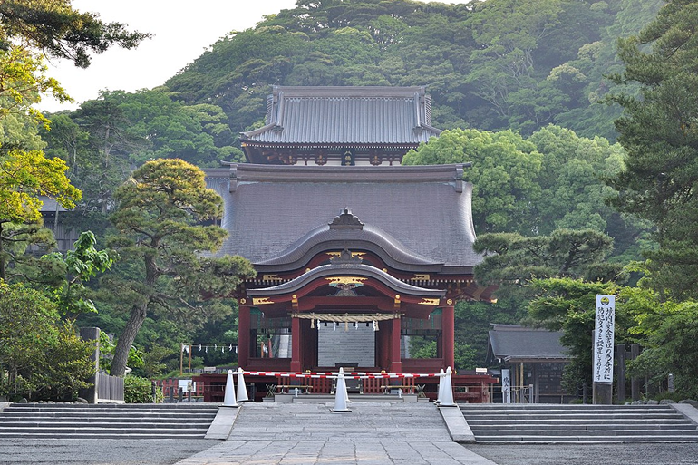 鶴岡八幡宮