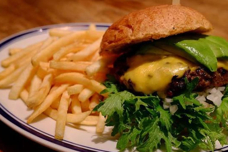 ブルーブックスカフェ　ハンバーガー