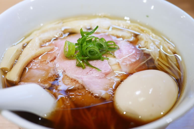 らぁ麺 はやし田 新宿本店