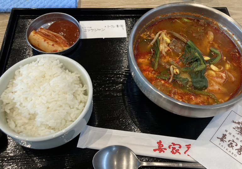 ふかや花園アウトレットフードコート