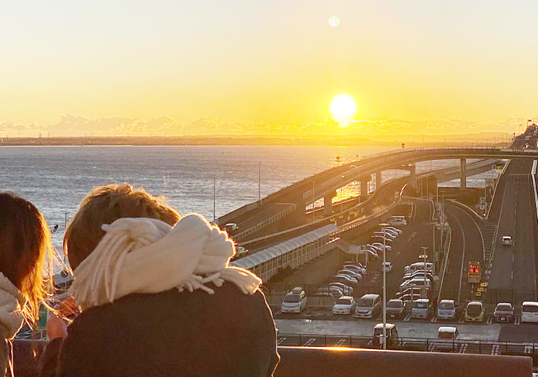 海ほたる