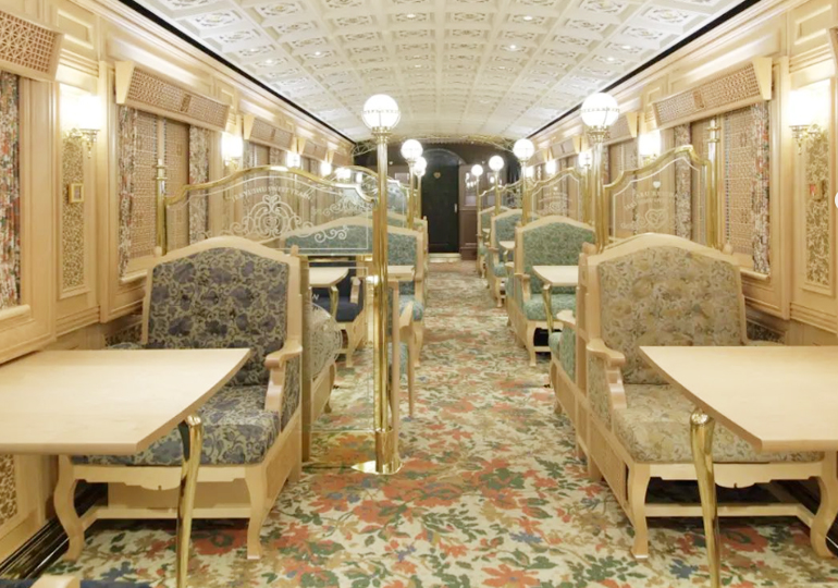 或る列車