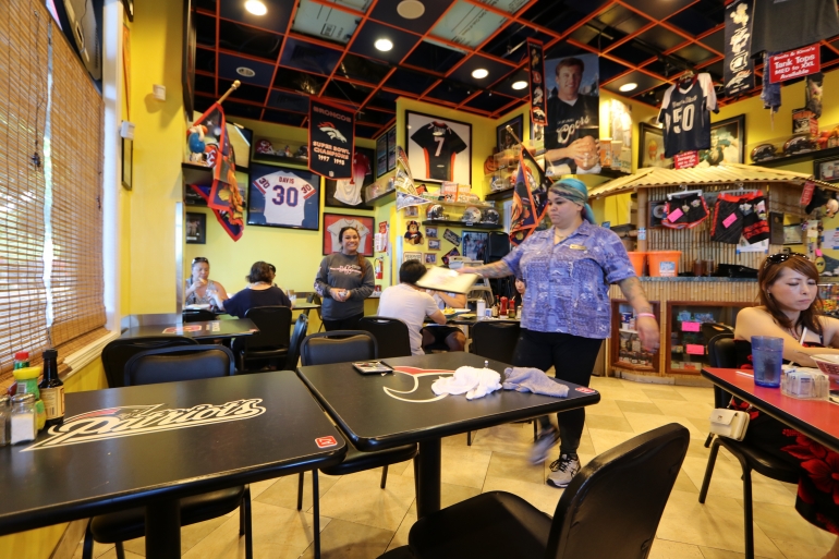 ブーツアンドキモンズ　店内