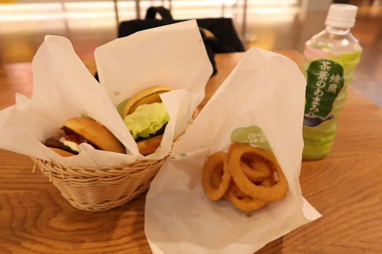 フレッシュネスバーガー