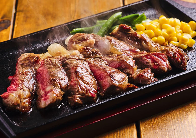 本気の薪焼きステーキ